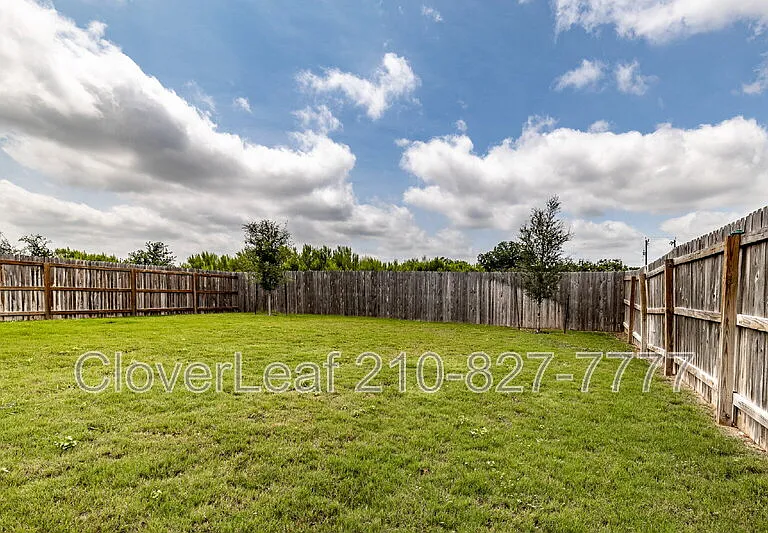 14654 Prairie Clover — Photo 36