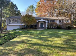 134 Mill Rd, North Hampton, NH 03862