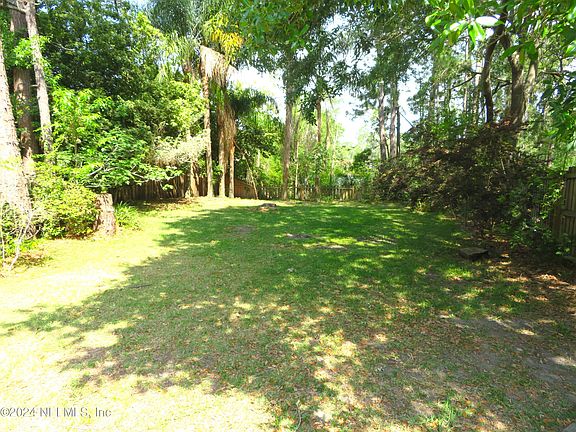 4th image of 1844 GRASSINGTON Way N