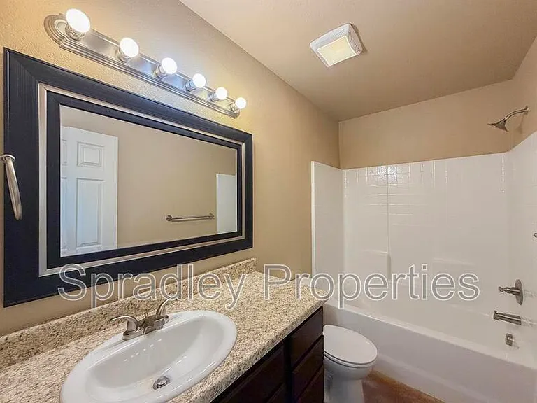 1525 Chance Ct — Photo 12