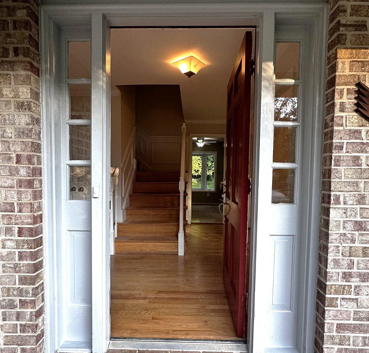 4 bed, 2.5 bath, 3456 sqft, $5,000 — Photo 3