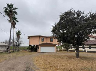 553 Cerrito Dr, Zapata, TX 78076