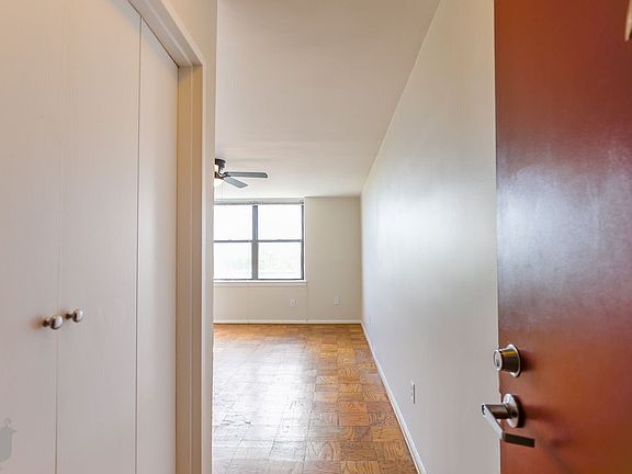 5th image of 3902 14th St NW APT 720