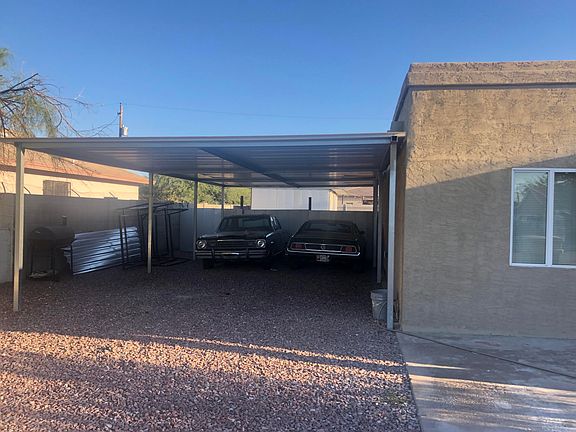 2nd image of 2521 E Corona Ave