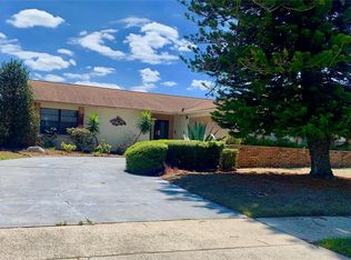 10318 Landmark Dr, Hudson, FL 34667