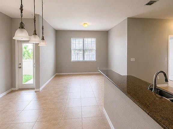 4th image of 9064 Plymouth Pl