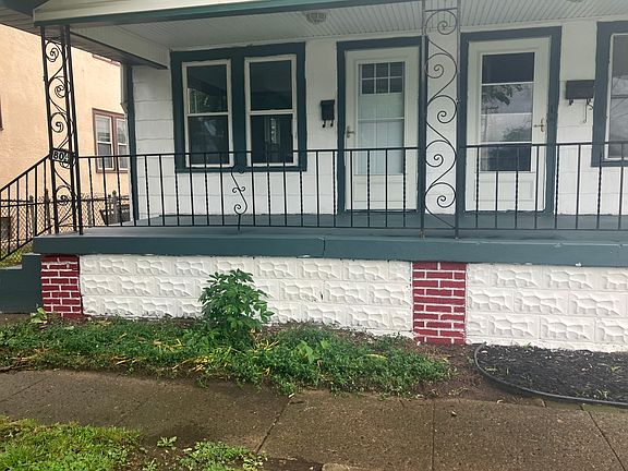 5th image of 800-804 Thomas Rd
