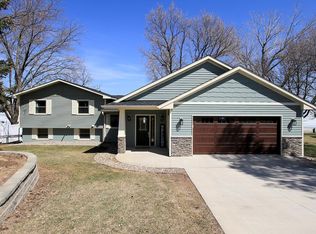 67798 217th St, Darwin, MN 55324