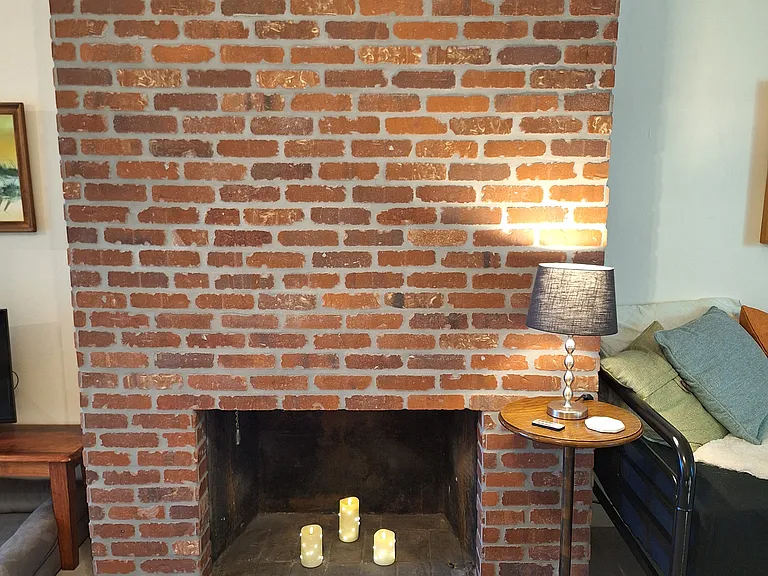 2602 E Drachman St — Photo 5