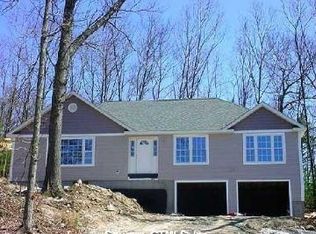 34 Cardinal Dr, Dayville, CT 06241