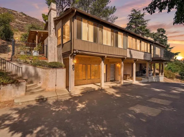 11825 Taia Ln, Lakeside, CA 92040