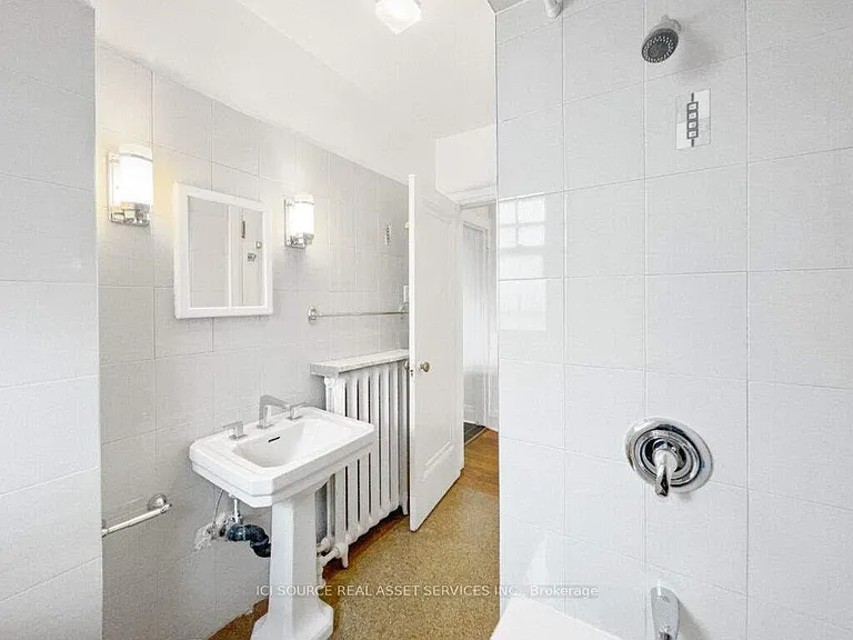 12 Kendal Ave #5 — Photo 17