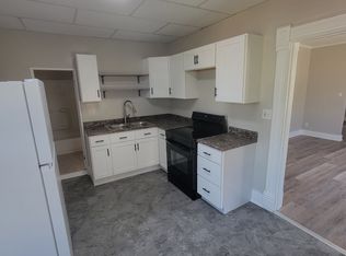 516 2nd Ave S #1, Clinton, IA 52732