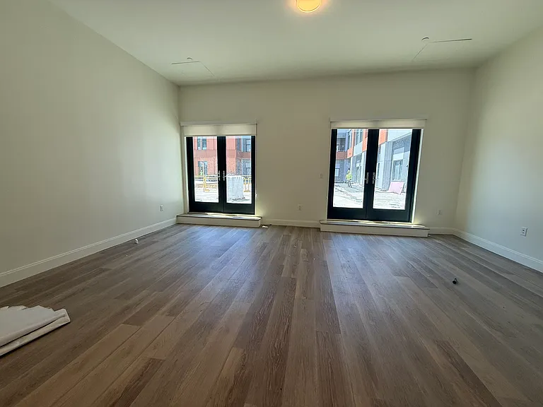 1080 Commonwealth Ave #213 — Photo 4