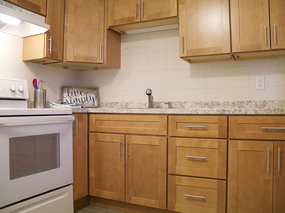 1st image of 1690 Broad St APT 8