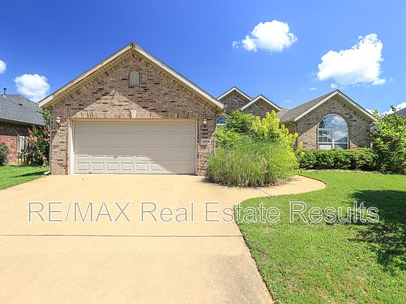 2nd image of 3104 SW Tunica Ave