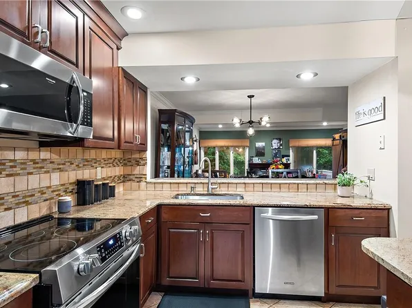 47 Maple Hill Drive, Mahopac, NY 10541