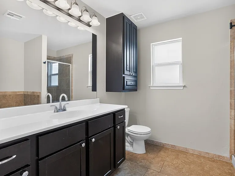 13113 Camden Dr — Photo 11
