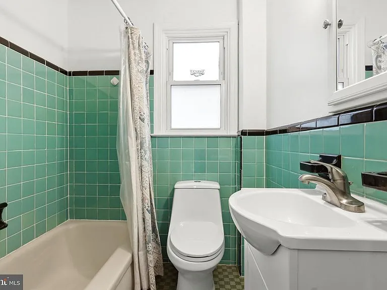 719 Delaware Ave — Photo 11