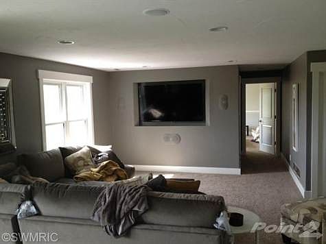5th image of 4231 Springside Dr