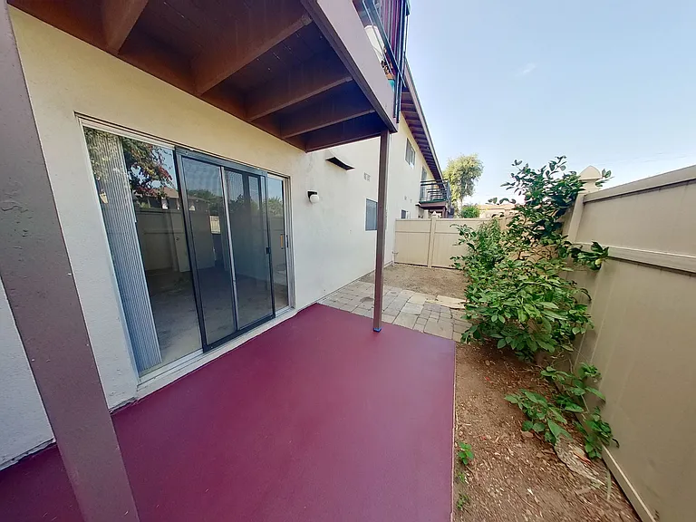 521 N. Tustin Ave — Photo 19