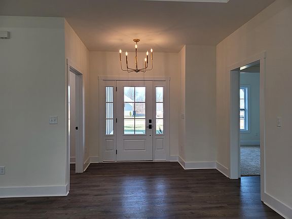 2nd image of 528 Cottage Way