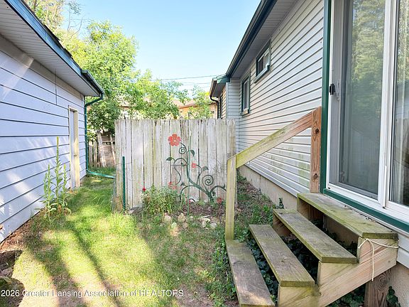 4th image of 4326 Davlind Dr