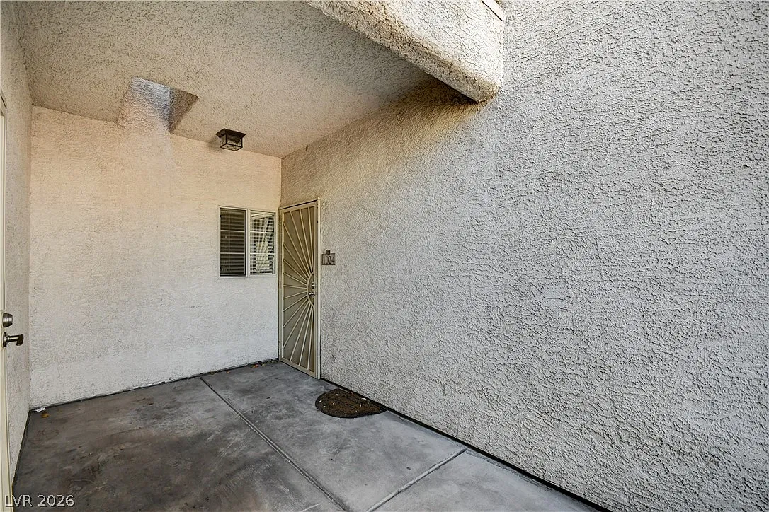 1405 S Nellis Blvd — Photo 3