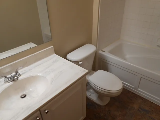 7468 Tyler Henry Ct — Photo 18