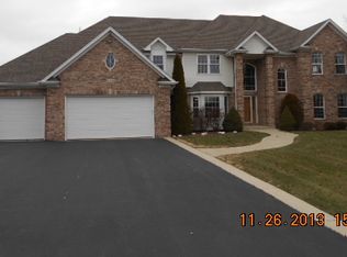 245 Foxtail Ln, Yorkville, IL 60560