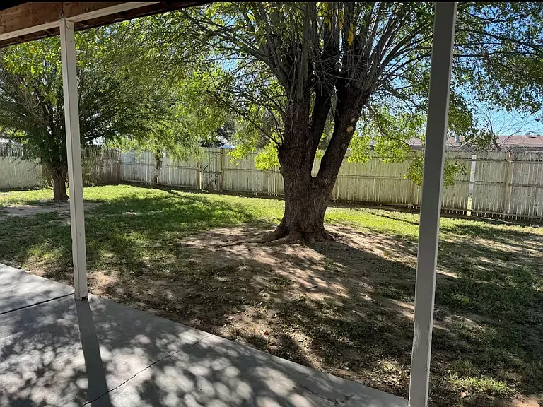 609 Carreta Rd — Photo 6