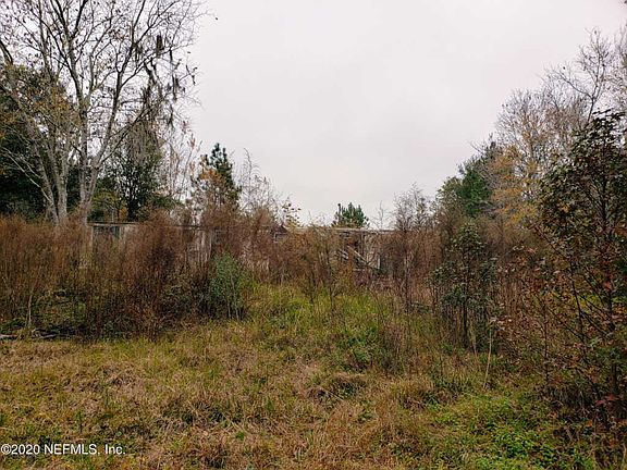 2nd image of 6040 Westwood Rd N