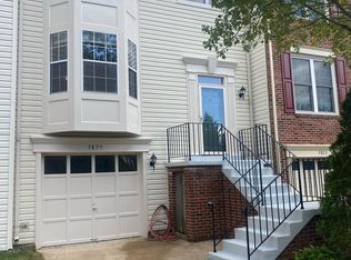 5823 Stream Pond Ct, Centreville, VA 20120