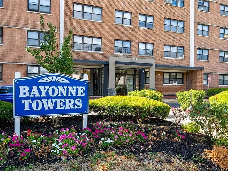 1225 John F Kennedy Blvd #12C — Photo 12