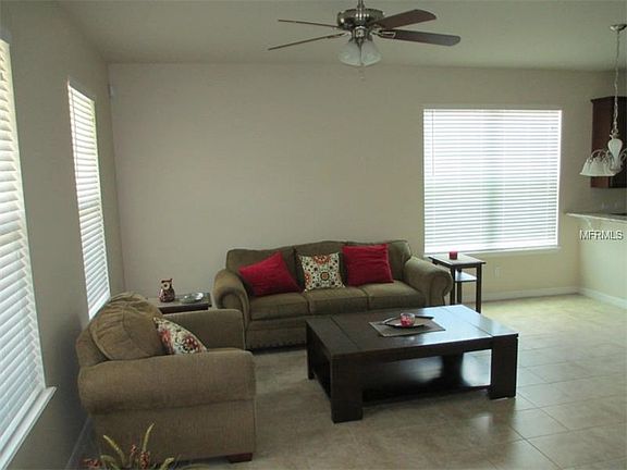 2nd image of 493 Buckhorn Dr