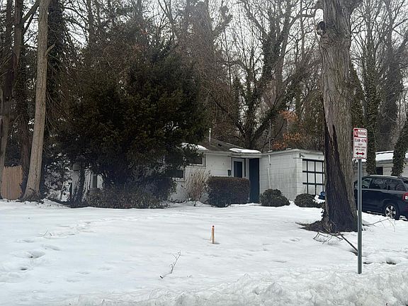 3rd image of 17 Wellington Rd