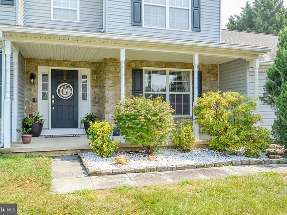 4th image of 113 Lakeside Dr
