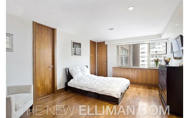 Sold by Douglas Elliman | media 7