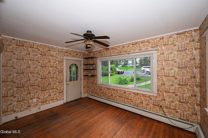 4th image of 1670 Wendell Avenue