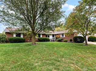 6624 Stranwood Dr, Englewood, OH 45322