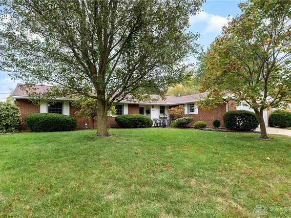 6624 Stranwood Dr, Englewood, OH 45322