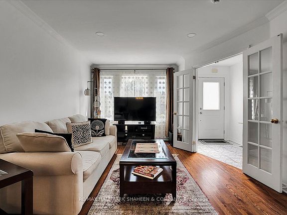3rd image of 50 Dunkirk Rd