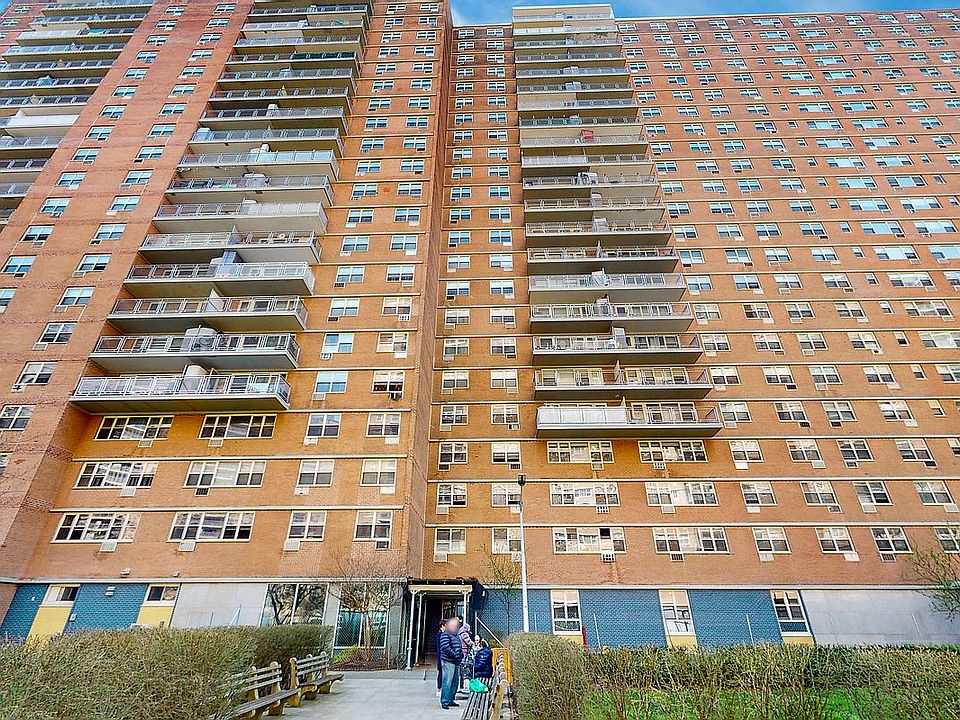 1st image of 2928 W 5th St APT 11P