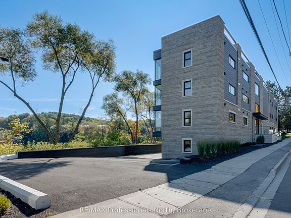 4th image of 32 Brunel Rd #105