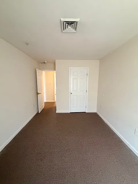 Wff - 18 Cochran Way Hollywood Th - Ud Student... - 18 — Photo 4