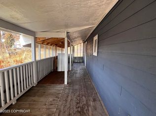 122 W Fairview Ave Apt C, Homer, AK 99603