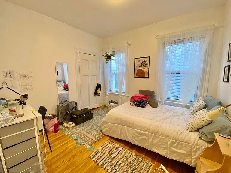 16 Higgins St #13M — Photo 6