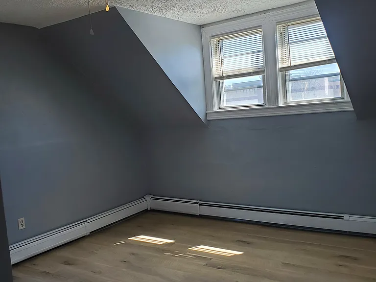 114 Jewett St #3 — Photo 10