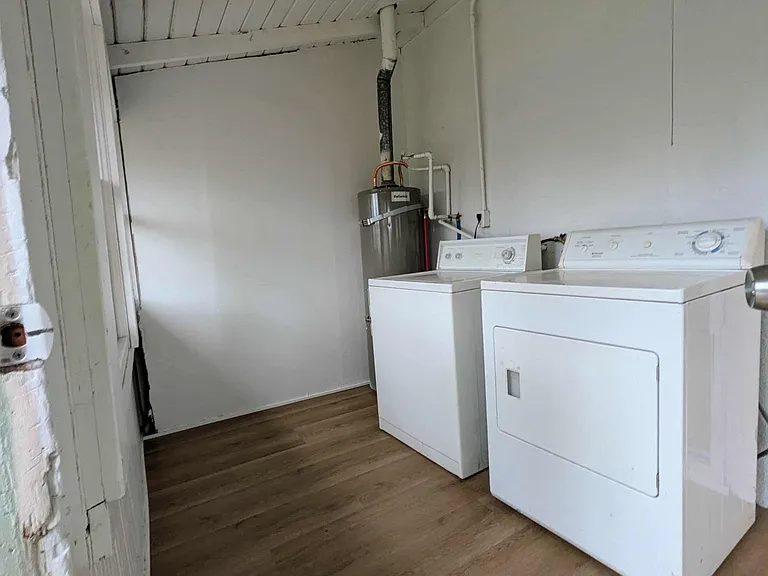 2165 A St — Photo 12
