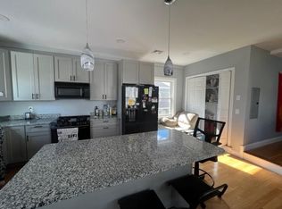 33 Robbins St #2, Waltham, MA 02453